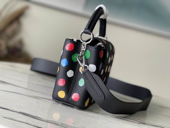 Capucines M21663 21x14x8cm gf (3)