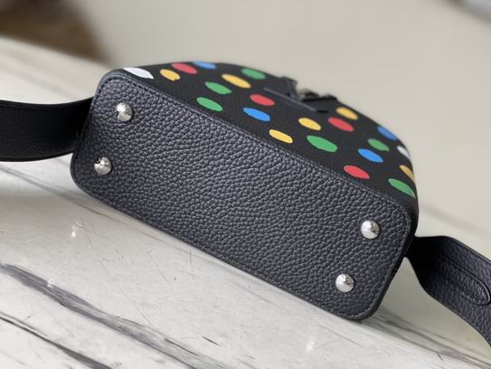 Capucines M21663 21x14x8cm gf (4)