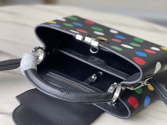 Capucines M21663 27x18x9cm gf (9)