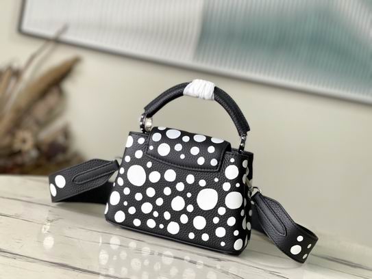 Capucines M21691 21x14x8cm gf (3)