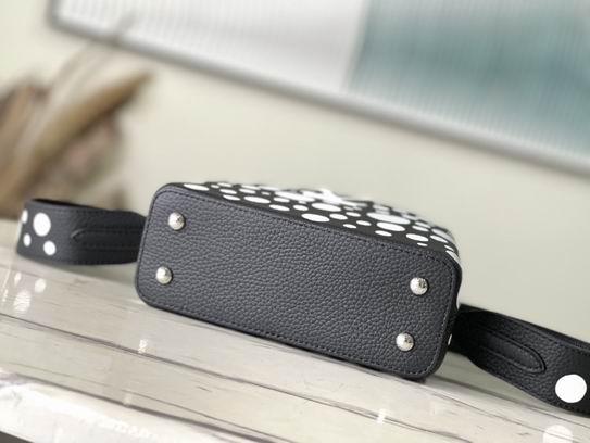 Capucines M21691 21x14x8cm gf (5)