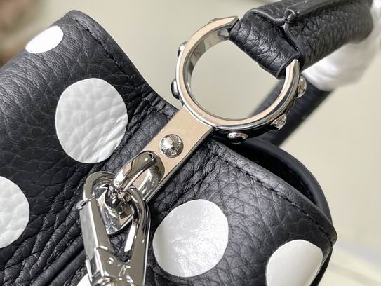 Capucines M21691 21x14x8cm gf (8)