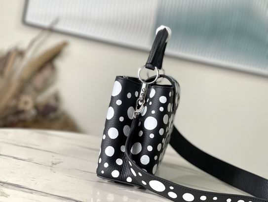 Capucines M21691 27x18x9cm gf (3)