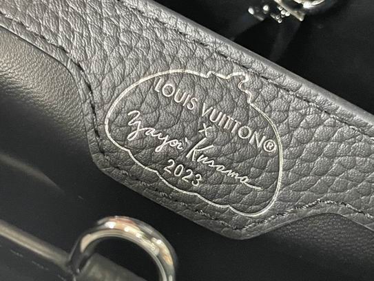 Capucines M21691 27x18x9cm gf (8)