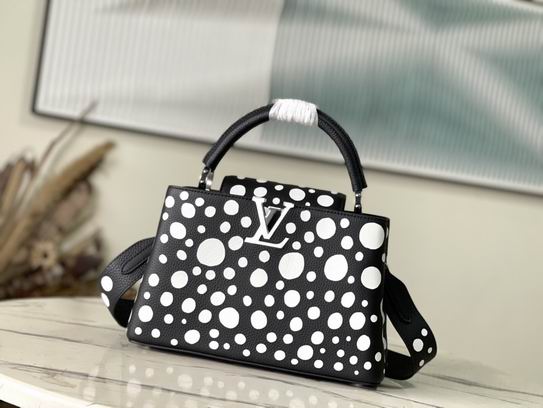 Capucines M21691 31.5x20x11cm gf (1)