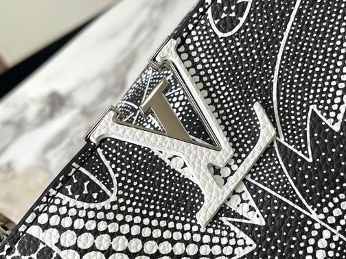 Capucines M21704 27x18x9cm ss (17)