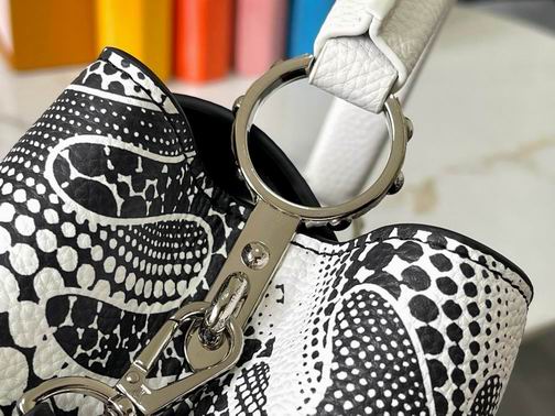 Capucines M21704 27x18x9cm ss (18)