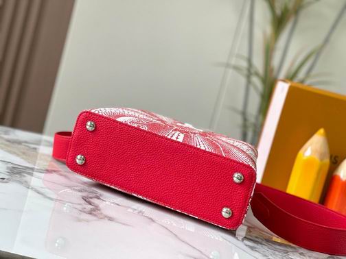 Capucines M21704 27x18x9cm ss (6)