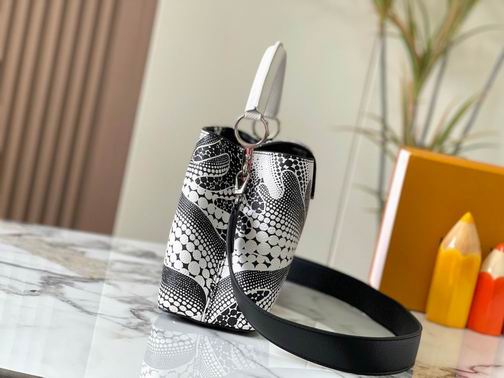 Capucines M21705 31.5x20x11cm ss (11)