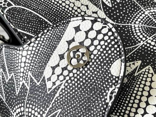 Capucines M21705 31.5x20x11cm ss (16)