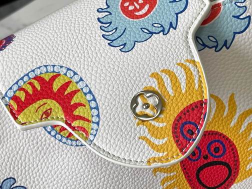 Capucines M21726 31.5x20x11cm ss (7)