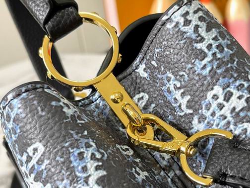 Capucines M21727 27x18x9cm ss (17)