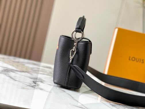 Capucines M21754 21x14x8cm ss (20)