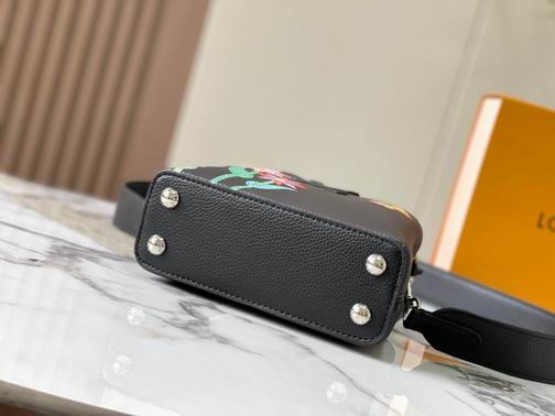 Capucines M21754 21x14x8cm ss (22)