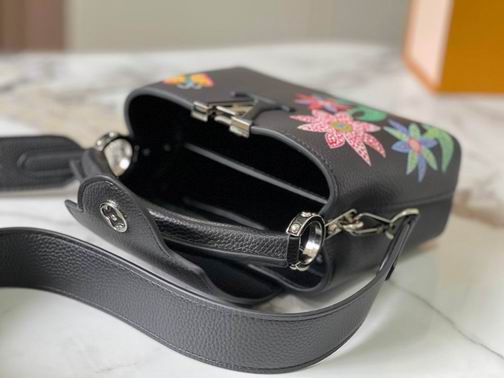 Capucines M21754 21x14x8cm ss (26)