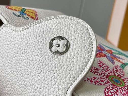 Capucines M21755 27x18x9cm ss (7)