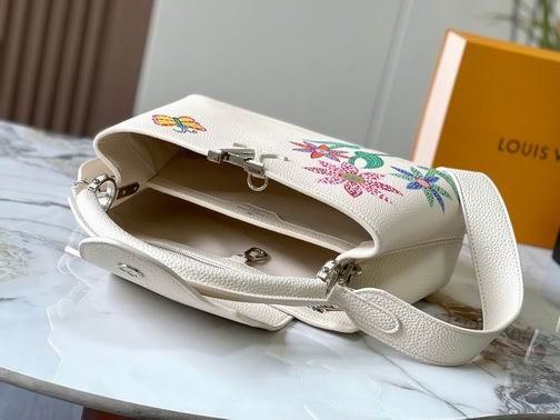 Capucines M21756 31.5x20x11cm ss (8)