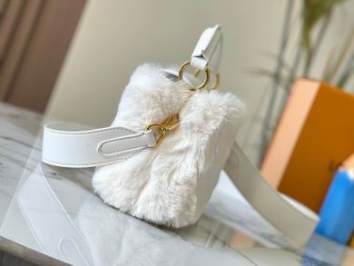 Capucines M22387水貂毛21x14x8cm ss (11)