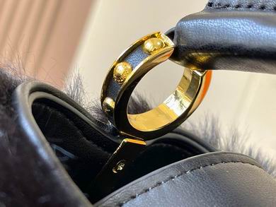 Capucines M22387水貂毛21x14x8cm ss (6)