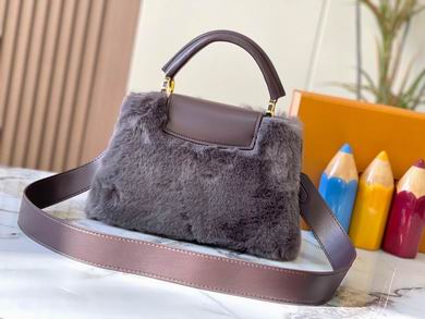 Capucines M22388 27x18x9cm ss (21)