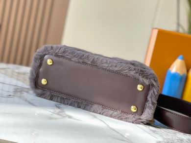 Capucines M22388 27x18x9cm ss (22)