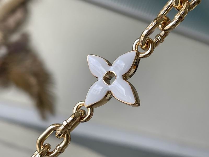 Capucines M22512 27x18x9cm gf (5)