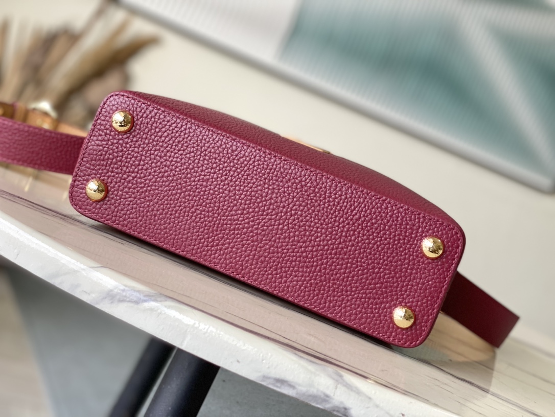 Capucines M22677 31.5x20x11cm gf (4)