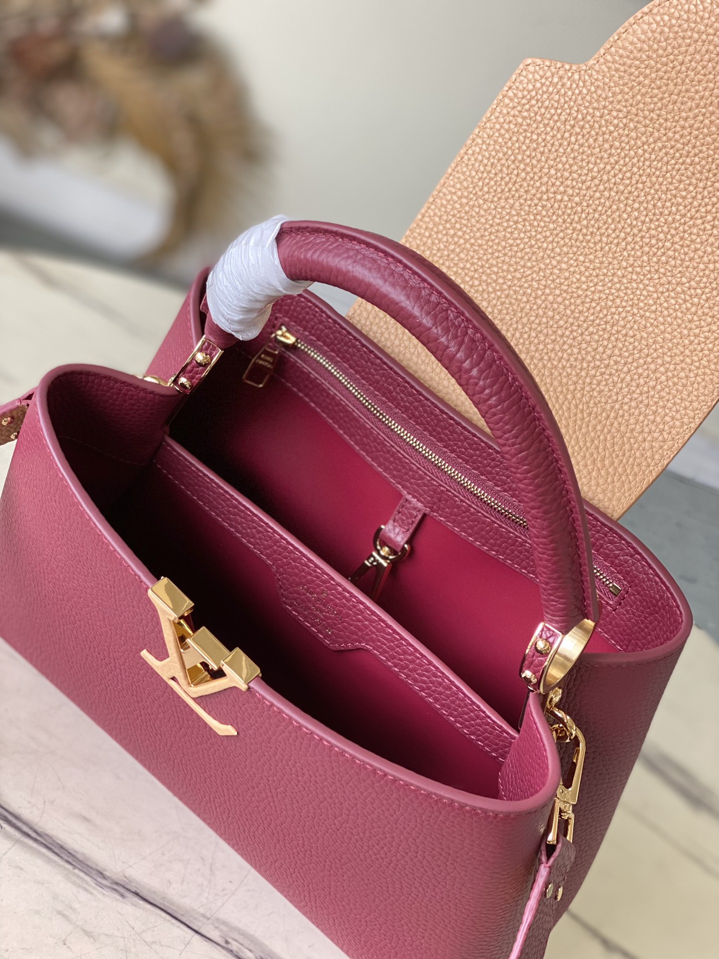 Capucines M22677 31.5x20x11cm gf (8)