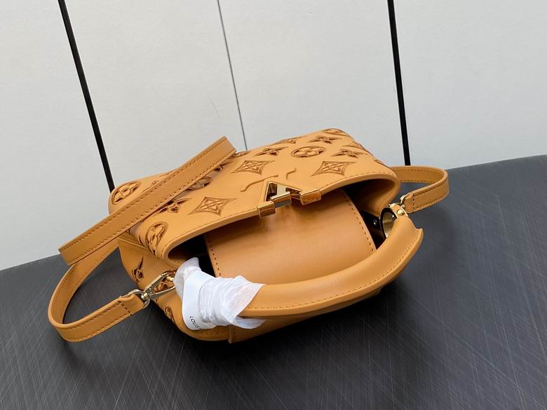 Capucines M22863 21x14x8cm gf (7)