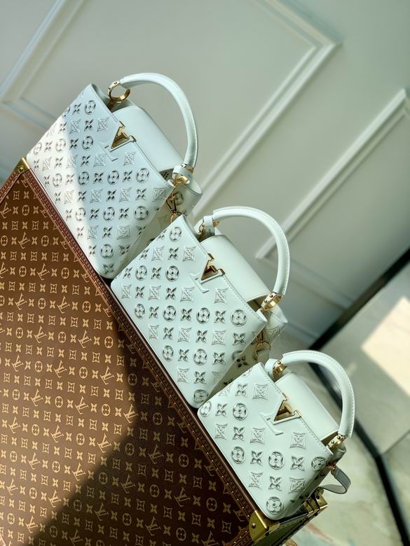 Capucines M22863 21x14x8cm gf1 (2)