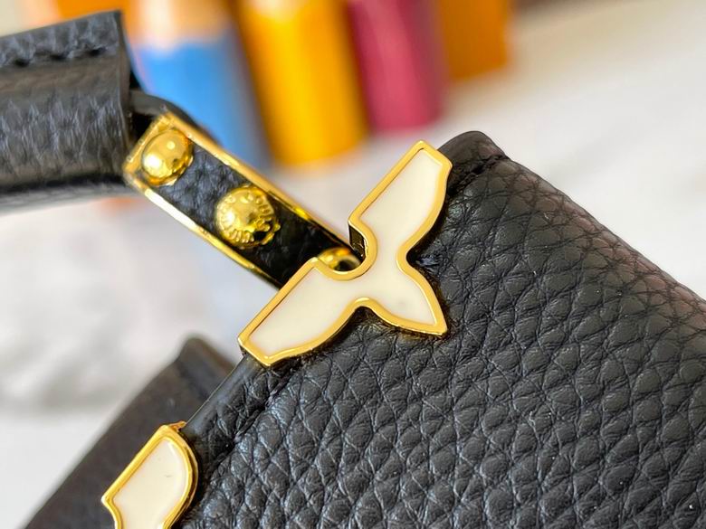 Capucines M23765 21x14x8cm ss (15)