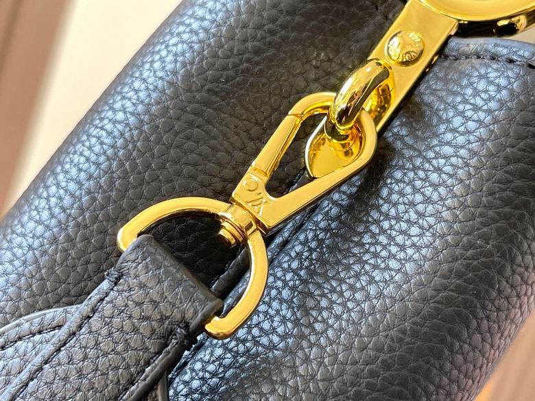 Capucines M23765 21x14x8cm ss (16)