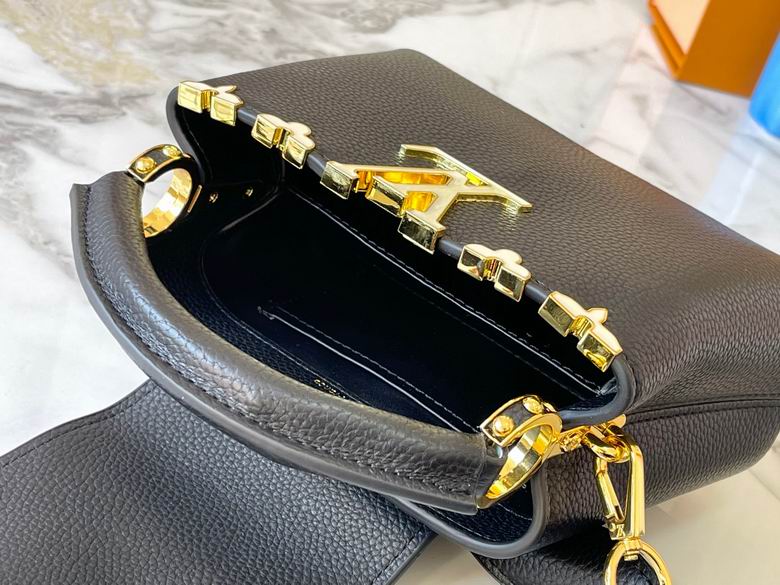 Capucines M23765 21x14x8cm ss (17)