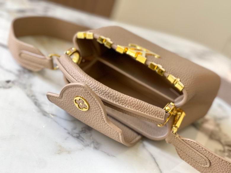 Capucines M23765 21x14x8cm ss (35)