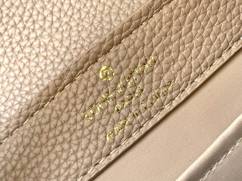 Capucines M23765 21x14x8cm ss (36)