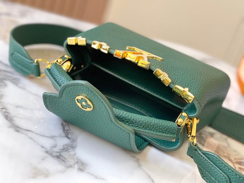 Capucines M23765 21x14x8cm ss (8)