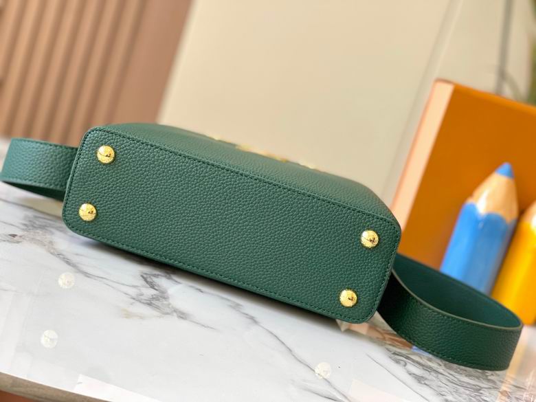 Capucines M23766 27x18x9cm ss (22)