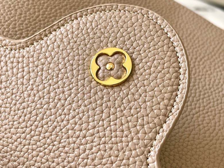 Capucines M23766 27x18x9cm ss (34)