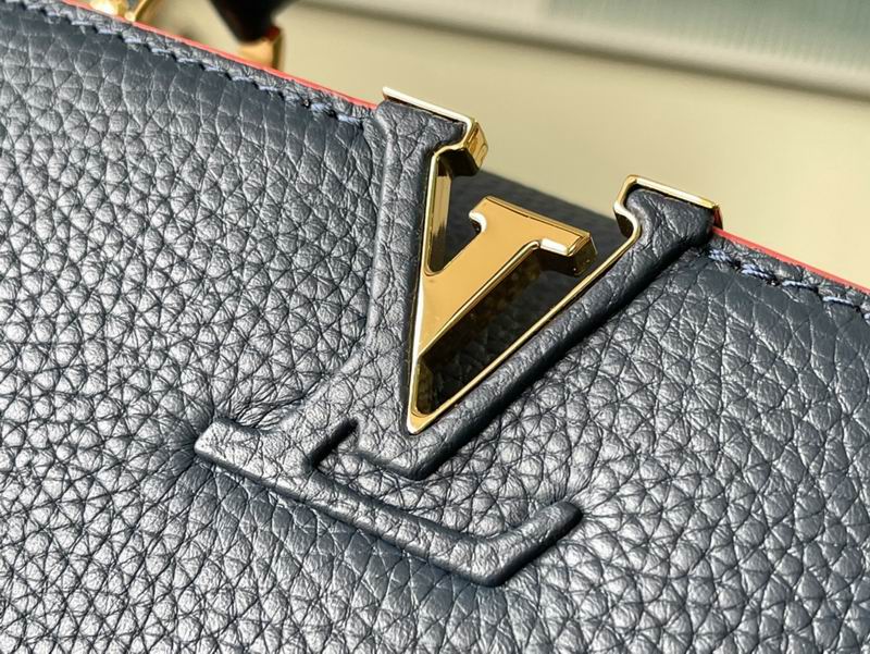 Capucines M42259海军蓝金扣 27x18x9cm gf (8)