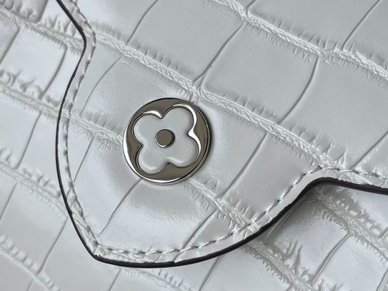 Capucines M48865白尼罗鳄鱼纹 21x14x8cm gf (7)