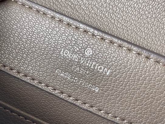 Capucines M48865白尼罗鳄鱼纹 21x14x8cm gf (8)