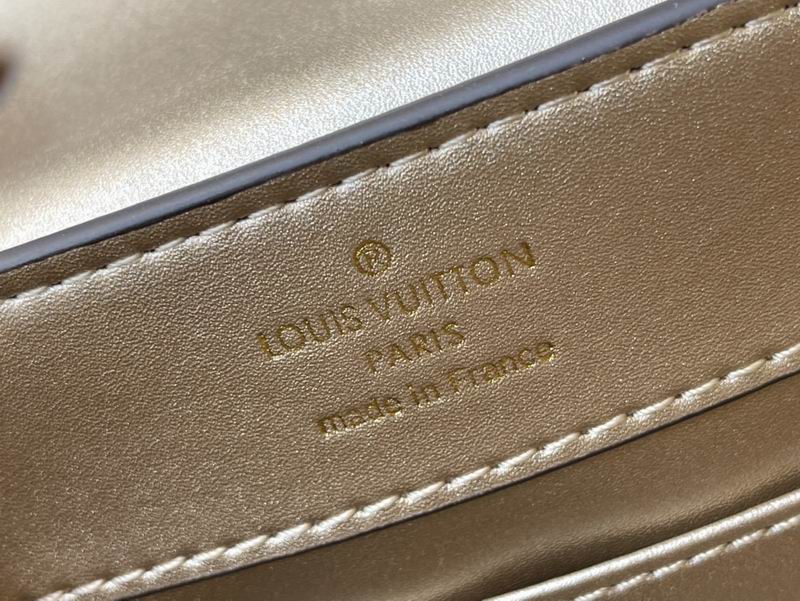 Capucines M48865金色蜥蜴21x14x8cm gf (8)