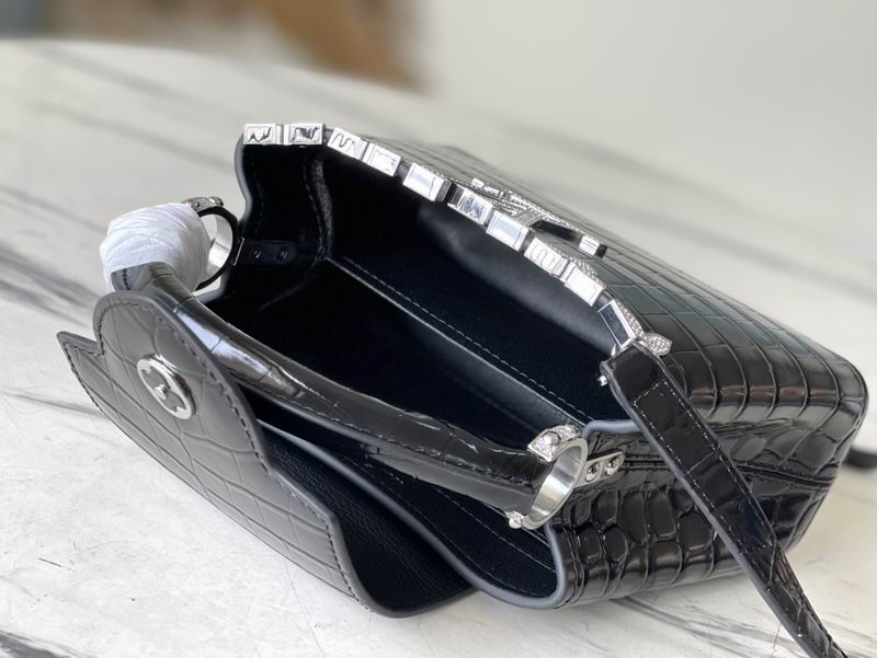 Capucines M51783鳄鱼纹21x14x8cm gf (19)