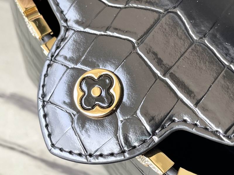 Capucines M51783鳄鱼纹21x14x8cm gf (8)