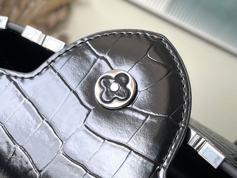 Capucines M51783鳄鱼纹27x18x9cm gf (16)