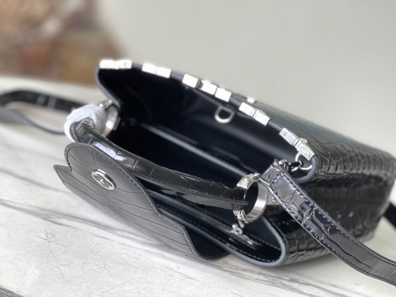 Capucines M51783鳄鱼纹27x18x9cm gf (18)