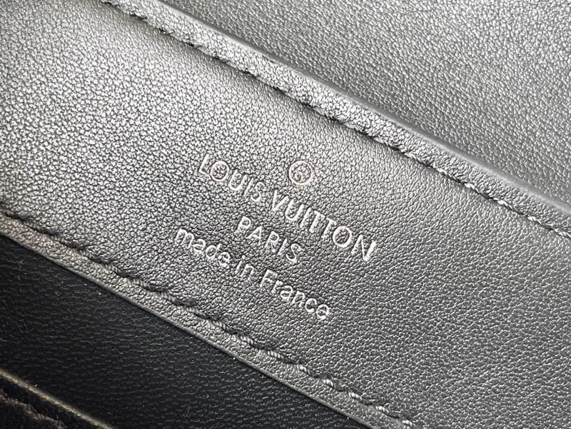 Capucines M51783 21x14x8cm gf (7)