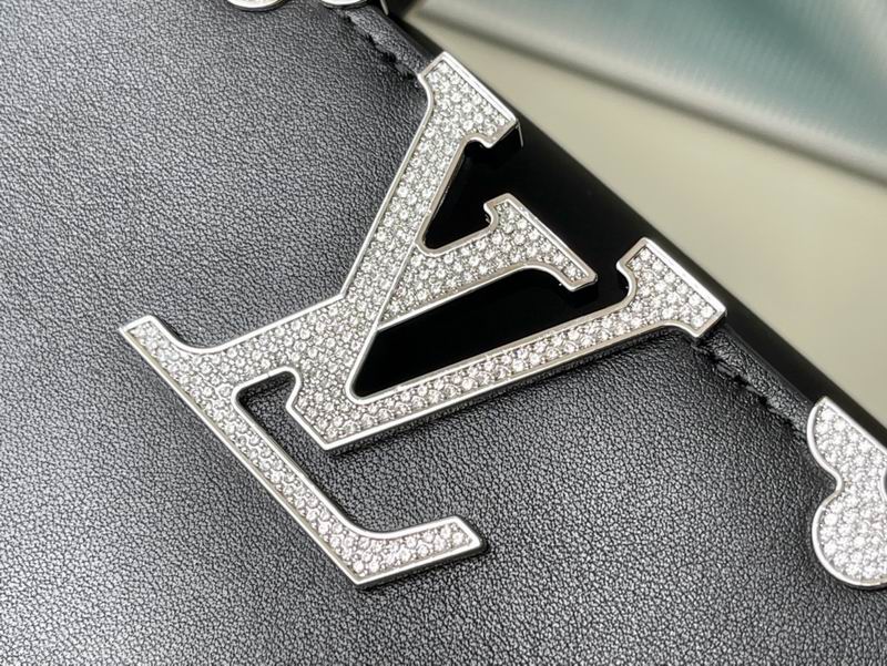 Capucines M51783 27x18x9cm gf (6)