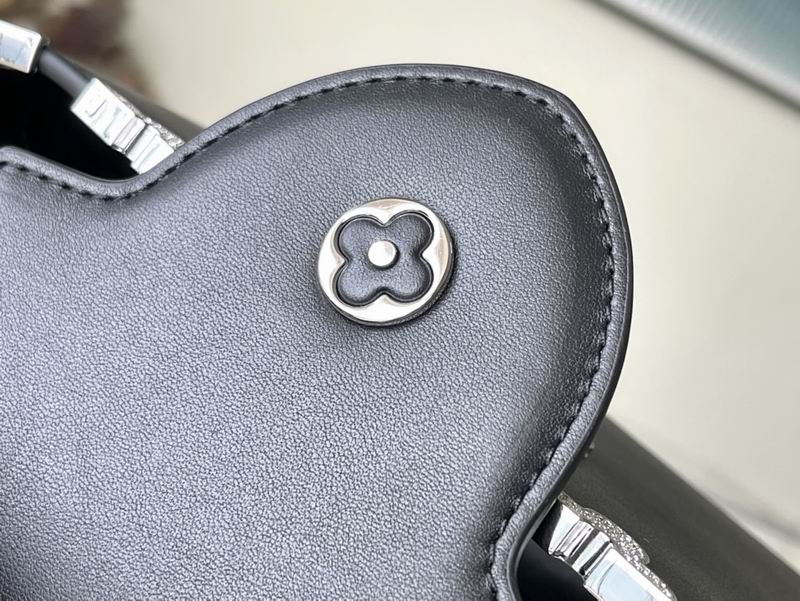 Capucines M51783 27x18x9cm gf (8)