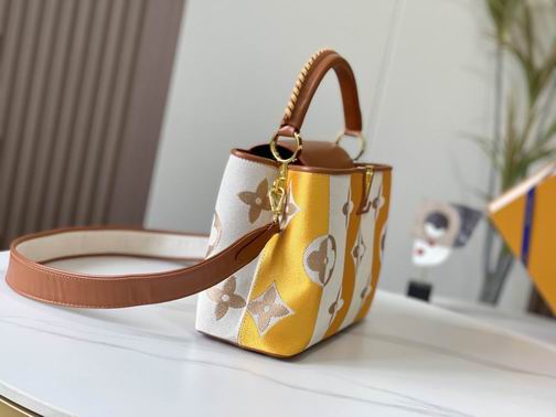 Capucines M57361 31.5x20x11cm cs (11)